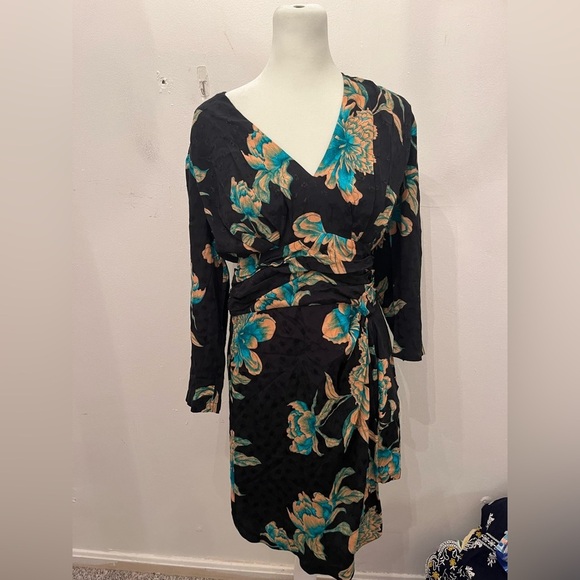 Sandro Paris Floral Black Wrap Dress Size 12 (40 UK) - Picture 2 of 4
